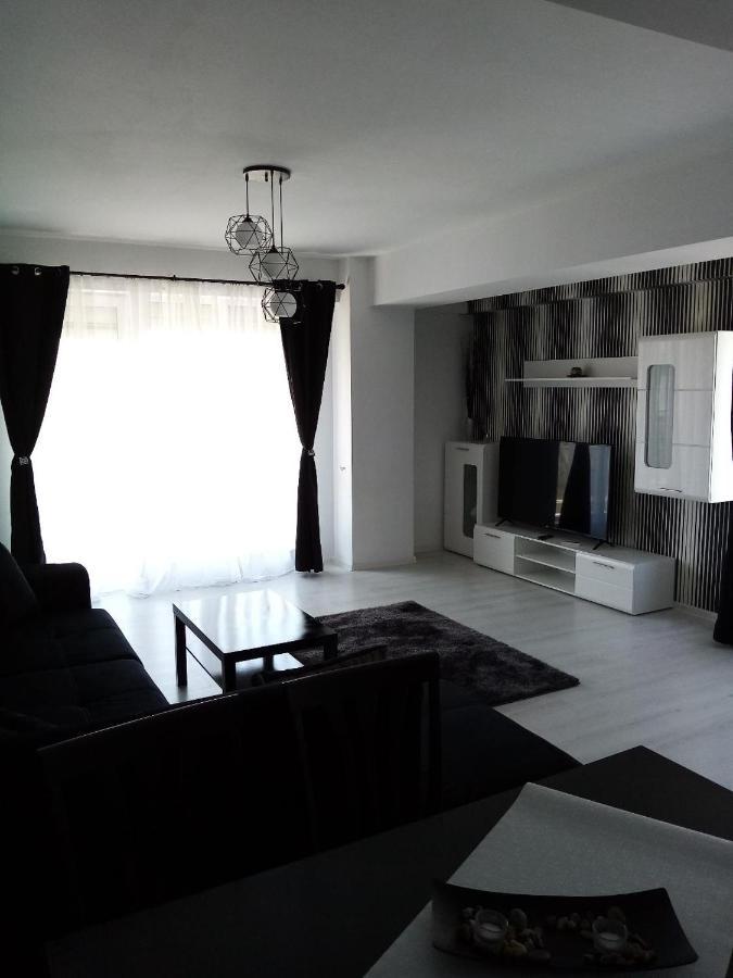 Apartment Apartament Anca Summerland Double View